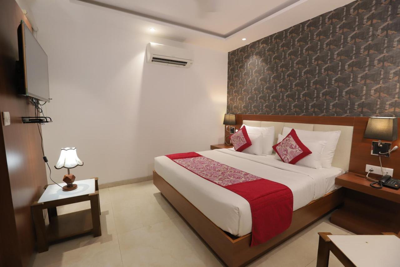 Nh Skye Suites Νέο Δελχί Εξωτερικό φωτογραφία